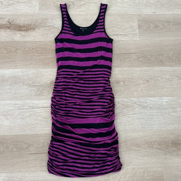 Felicity & Coco Dresses & Skirts - NWOT Felicity & Coco Stripped Ruched Side-Seems Midi Dress - Size L